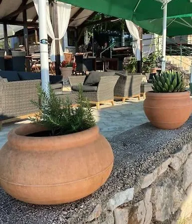 Сasa de vacaciones House Lady - & Tavern Bain, Free Transport, Pool, Island Of Zut - Kornati *