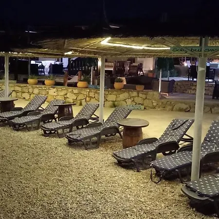 House Lady - & Tavern Bain, Free Transport, Pool, Island Of Zut - Kornati Pristanisce