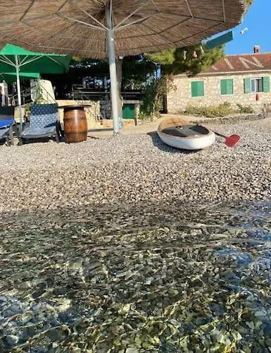 House Lady - & Tavern Bain, Free Transport, Pool, Island Of Zut - Kornati Pristanisce