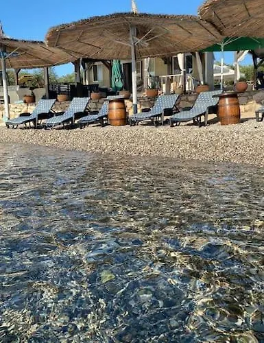 House Lady - & Tavern Bain, Free Transport, Pool, Island Of Zut - Kornati * Pristanisce