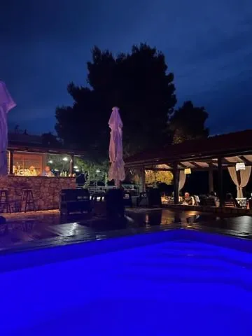 House Lady - & Tavern Bain, Free Transport, Pool, Island Of Zut - Kornati * Pristanisce