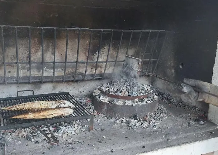 בית נופש House Lady - & Tavern Bain, Free Transport, Pool, Island Of Zut - Kornati Pristanisce